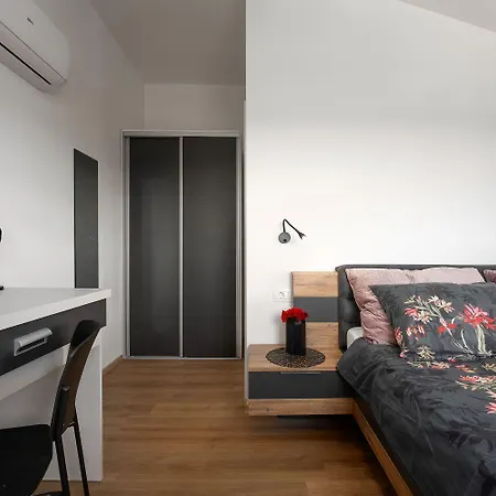 Beeindruckende Mit Sauna, Privatpool, Whirlpool, Panorama Meerblick * Kastelir