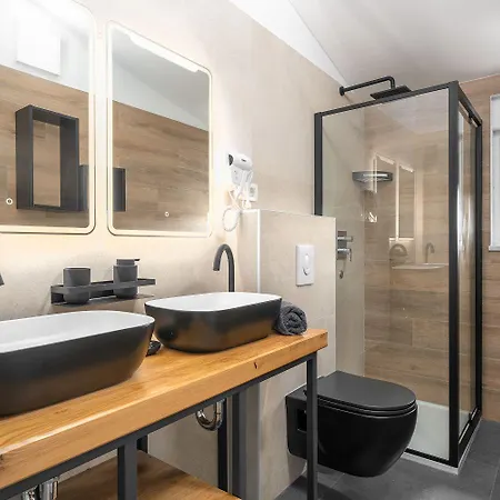Beeindruckende Mit Sauna, Privatpool, Whirlpool, Panorama Meerblick Holiday home